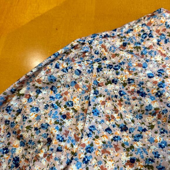 Rapbin NWT Rose Pink Ditzy Floral V-Neck Long Sleeve Puff Ruffle Cuff Top Sz L - Picture 5 of 12